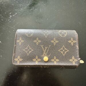 Sold! Louis Vuitton Wallet CA0023, Monogram, Send Offers